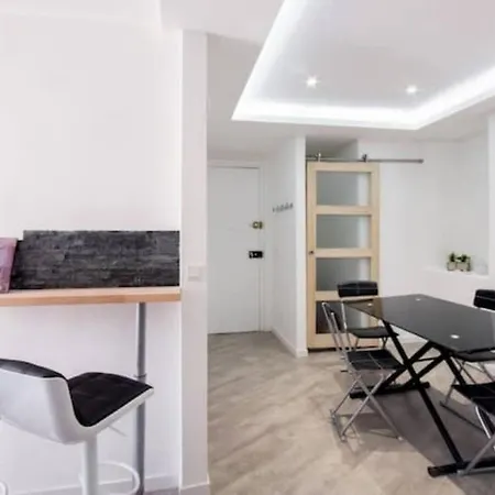 Apartament Magnifique 2 Pieces Devant Le Tramway *